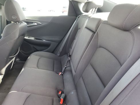Used 2023 Chevrolet Malibu LT FWD image 12
