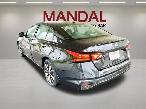 Used 2022 Nissan Altima 2.5 SV FWD image 7