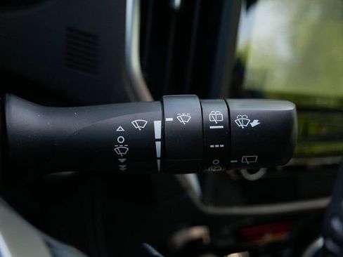 Used 2023 Subaru Forester Limited AWD/4WD image 22