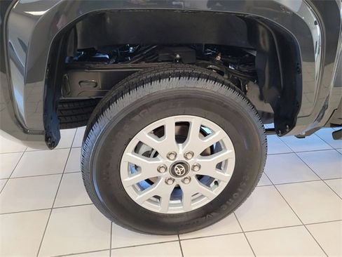 New 2024 Toyota Tacoma 4x4 Double Cab image 11