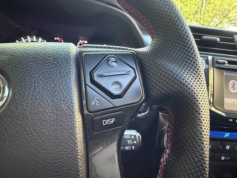 Used 2019 Toyota 4Runner Limited image 20