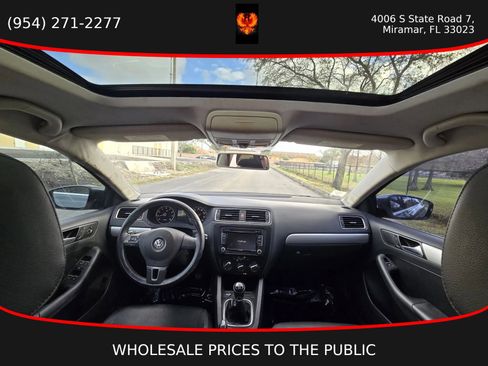Used 2014 Volkswagen Jetta SE image 12