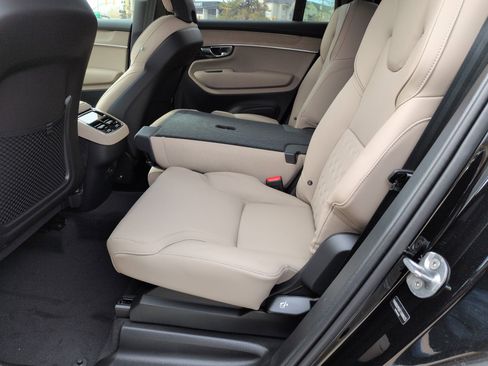 New 2026 Volvo XC90 B6 Plus w/ Protection Package image 15