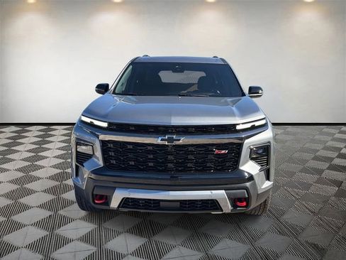 New 2026 Chevrolet Traverse Z71 w/ Enhanced Driving Package image 2