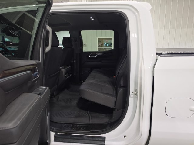 Used 2022 Chevrolet Silverado 1500 LT Trail Boss w/ Convenience Package II AWD/4WD image 23