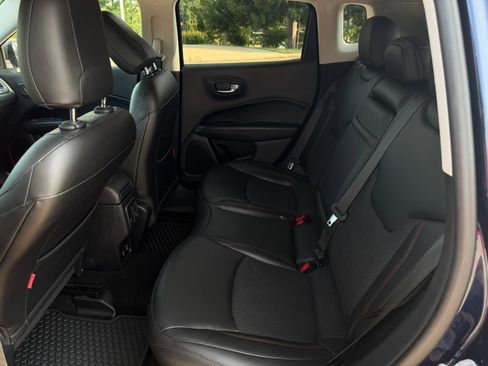 Used 2019 Jeep Compass Trailhawk w/ Safety & Security Group AWD/4WD image 24
