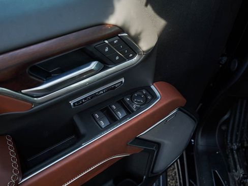 New 2026 GMC Sierra 1500 Denali Ultimate AWD/4WD image 17