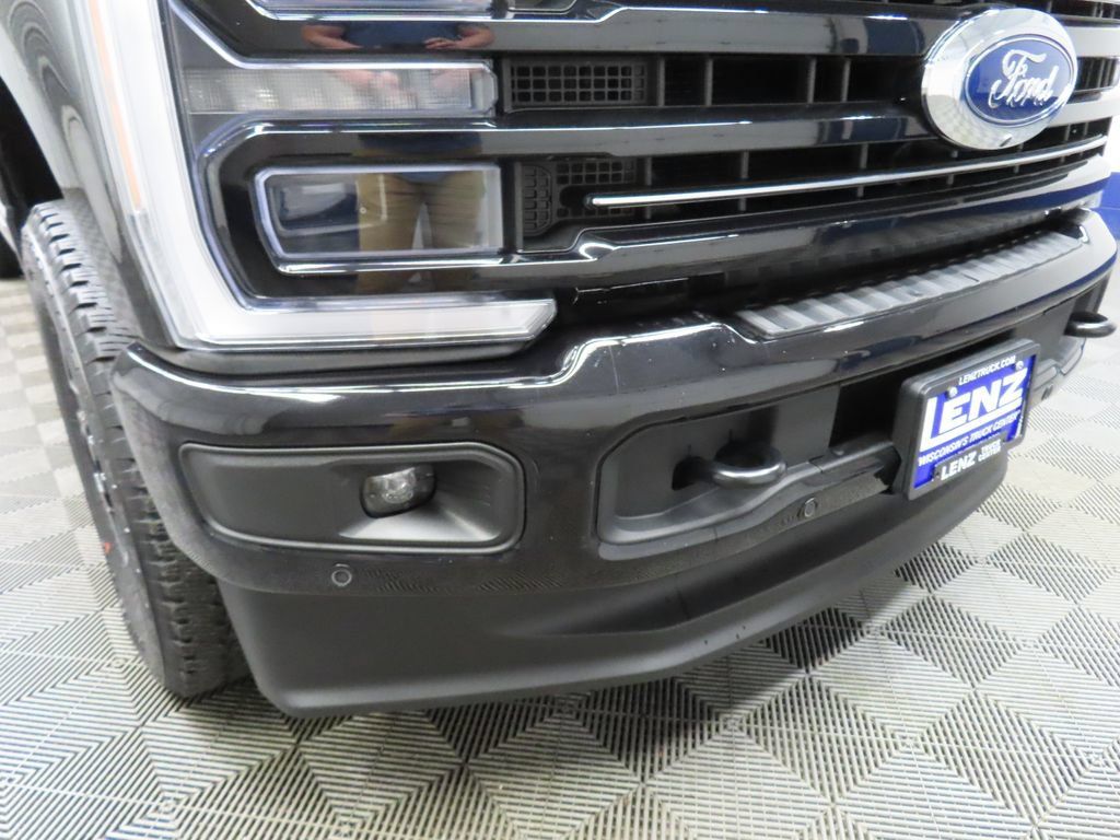 Used 2026 Ford F250 Platinum AWD/4WD image 59
