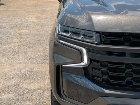 Used 2021 Chevrolet Tahoe Z71 AWD/4WD image 8