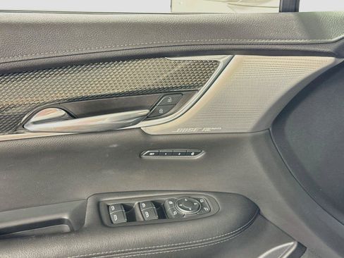 Used 2020 Cadillac XT5 Sportv AWD/4WD image 12