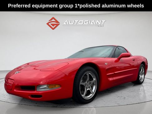 Used 2003 Chevrolet Corvette Coupe w/ Preferred Equipment Group RWD image 14