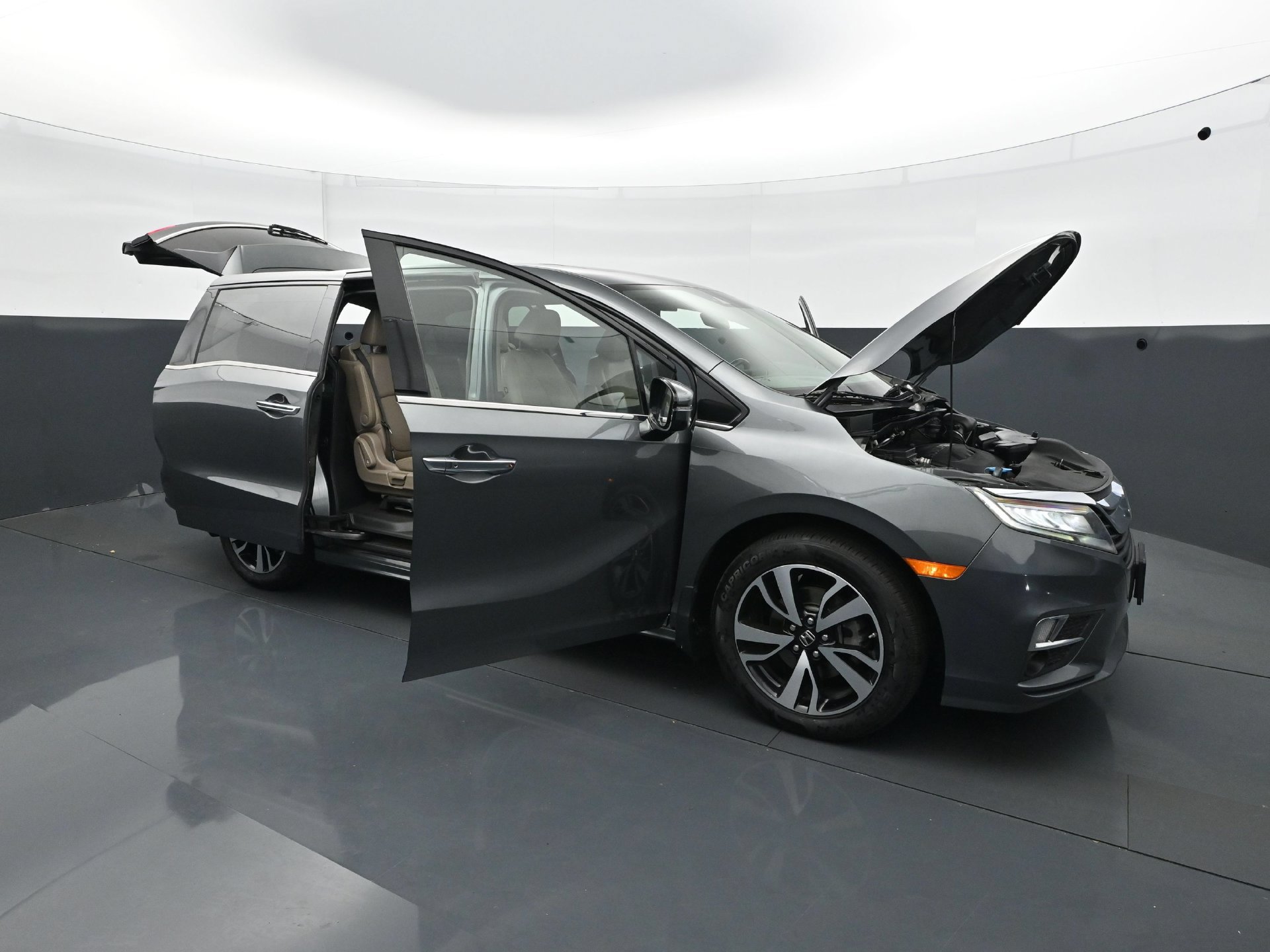 Used 2019 Honda Odyssey Elite image 40