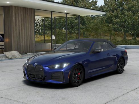 New 2026 BMW M440i Convertible image 1