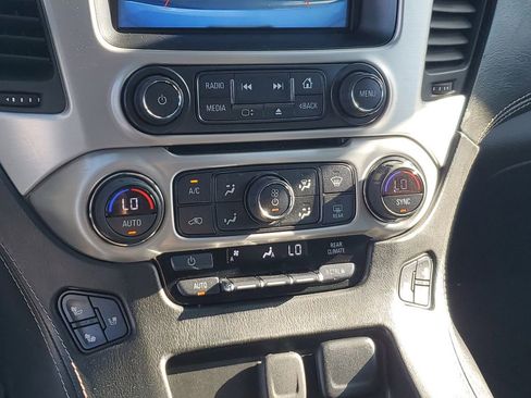 Used 2017 GMC Yukon SLT w/ Open Road Package image 35