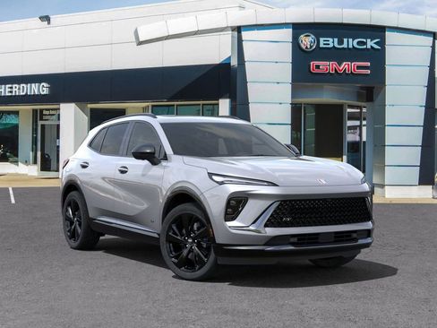 New 2025 Buick Envision Sport Touring image 7