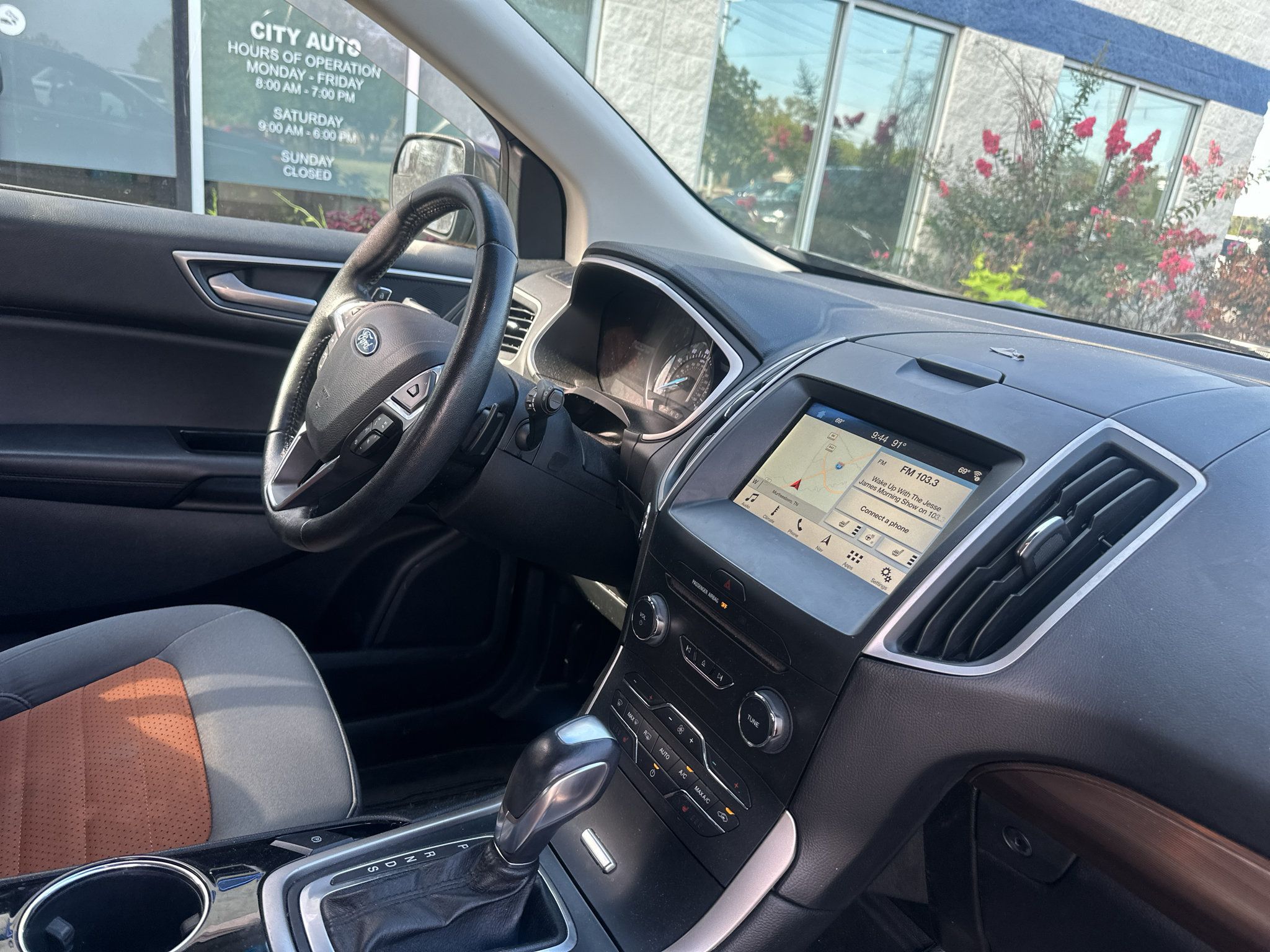 Used 2018 Ford Edge SEL w/ Equipment Group 201A AWD/4WD image 11