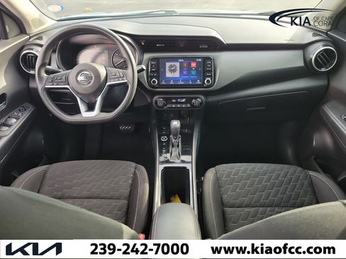 Used 2021 Nissan Kicks SV w/ Interior Electronics Package FWD image 15