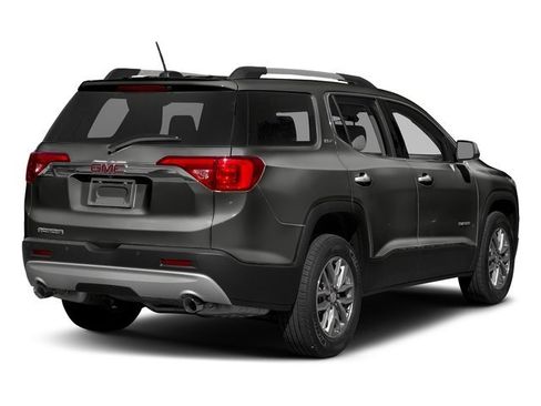Used 2018 GMC Acadia SLE image 2