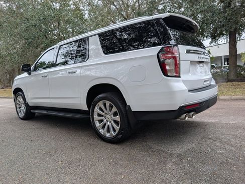 Used 2021 Chevrolet Suburban Premier image 6