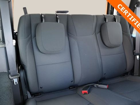 Used 2023 Jeep Wrangler Sport S image 17