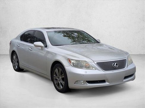 Used 2008 Lexus LS 460 image 3
