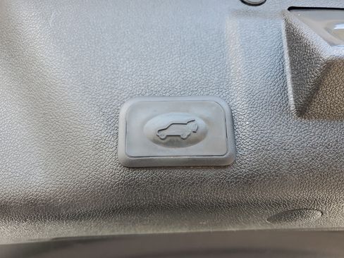 Used 2014 GMC Acadia SLT image 36