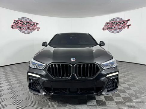 Used 2022 BMW X6 M50i w/ Executive Package image 2