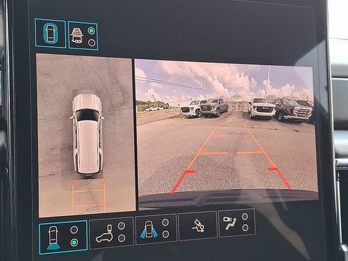 New 2026 GMC Yukon XL Denali w/ Advanced Technology Package AWD/4WD image 19