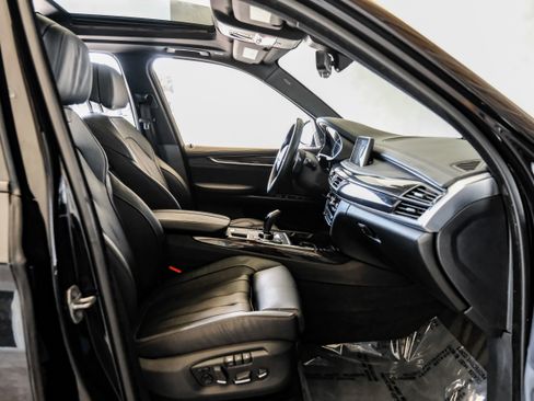 Used 2018 BMW X5 xDrive50i image 30