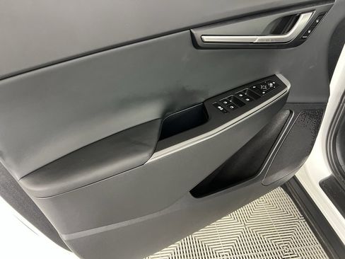 Used 2024 Kia EV6 Light image 26