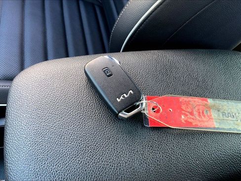 Used 2024 Kia Forte GT-Line w/ GT-Line Premium Package FWD image 12