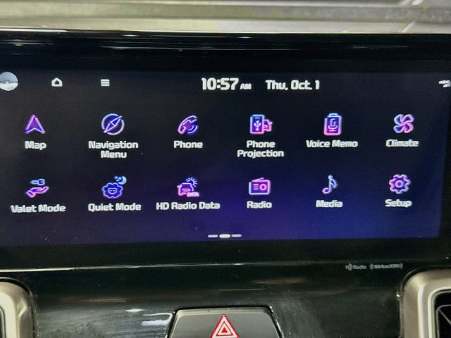 Certified 2023 Kia Sorento S w/ Panoramic Sunroof Package AWD/4WD image 15