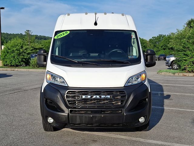 Used 2025 RAM ProMaster 2500 w/ Convenience Group FWD image 2