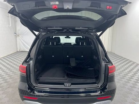 Used 2023 Mercedes-Benz GLB 250 4MATIC image 8