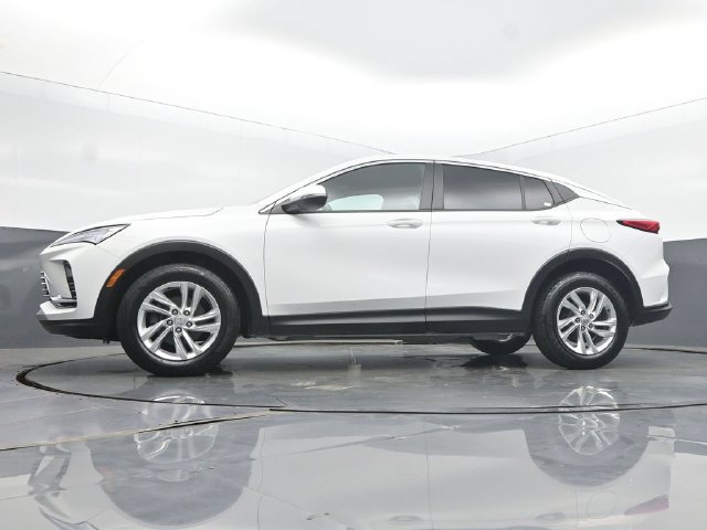 Used 2024 Buick Envista Preferred w/ Convenience II Package FWD image 46