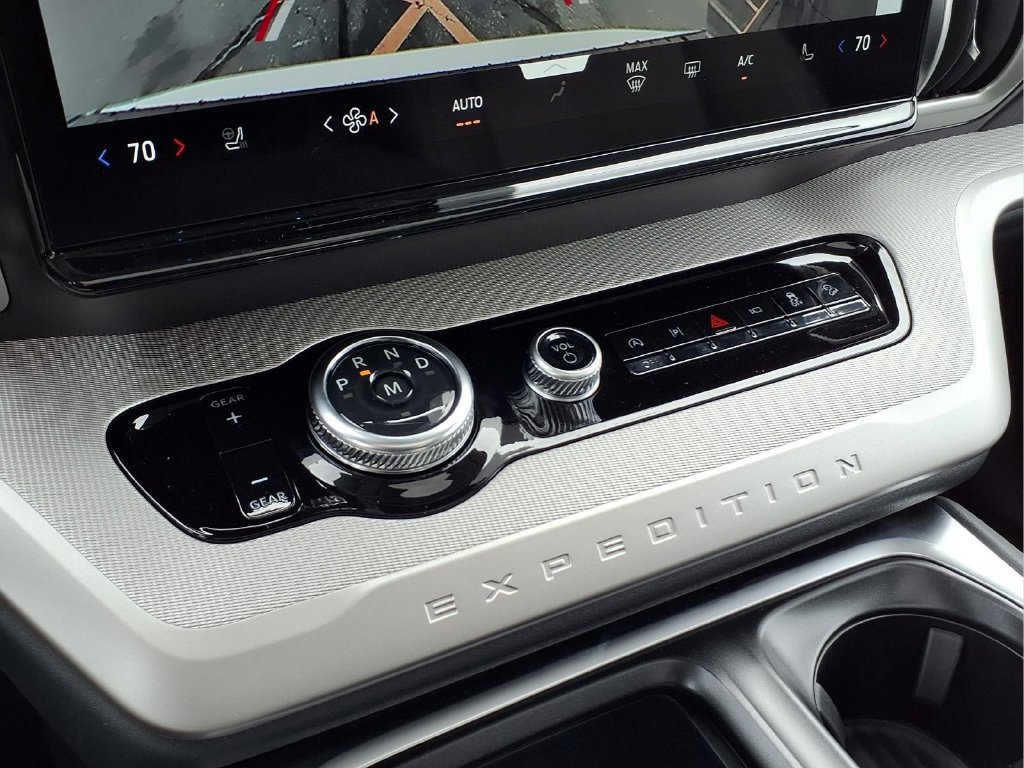 New 2027 Ford Expedition Max Active AWD/4WD image 9