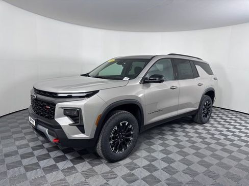 New 2026 Chevrolet Traverse Z71 w/ Enhanced Driving Package AWD/4WD image 7
