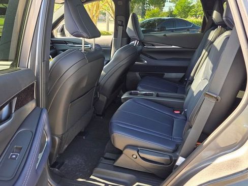 New 2026 INFINITI QX60 Sport AWD/4WD image 13