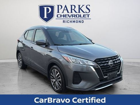 Used 2024 Nissan Kicks SV FWD image 1