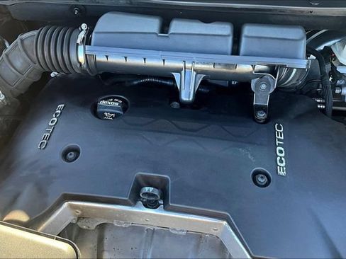 Used 2017 Buick Envision Essence FWD image 29