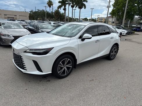 Used 2023 Lexus RX 350 Premium w/ Accessory Package FWD image 13
