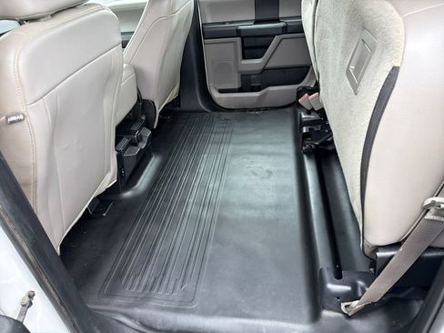 Used 2018 Ford F150 XL w/ Equipment Group 101A Mid RWD image 32