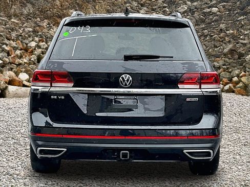 Used 2021 Volkswagen Atlas SE w/ Towing Package image 4