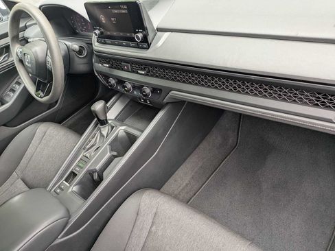 Used 2024 Honda Accord EX image 19