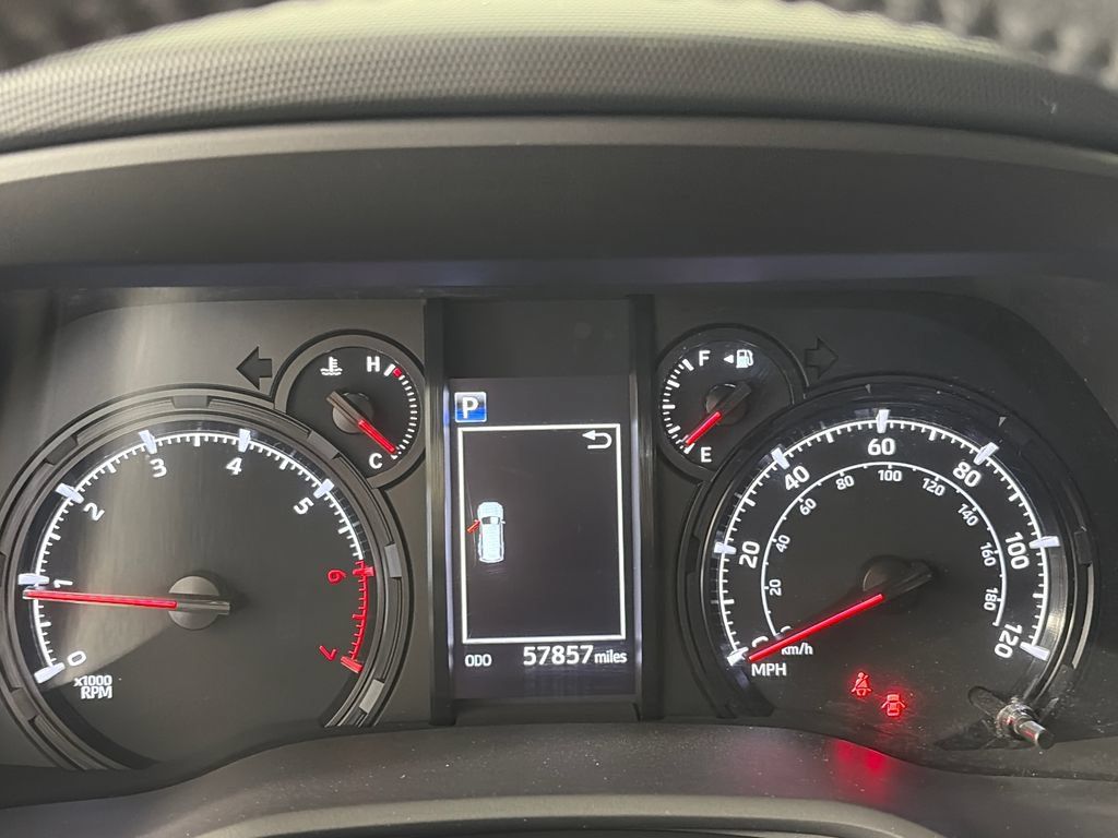 Used 2020 Toyota 4Runner 4WD image 15
