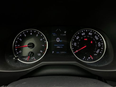 Used 2020 Toyota RAV4 LE image 34