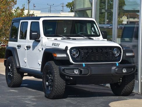 Used 2024 Jeep Wrangler Willys 4xe image 5