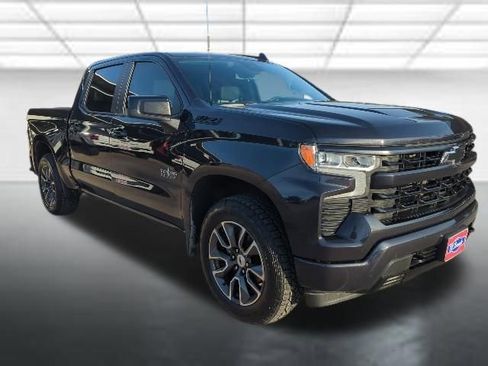 Used 2024 Chevrolet Silverado 1500 RST image 1
