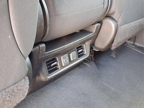 Used 2021 Chevrolet Silverado 1500 LT RWD image 24