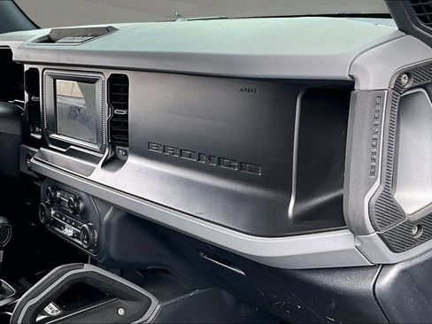 Used 2022 Ford Bronco Big Bend AWD/4WD image 18